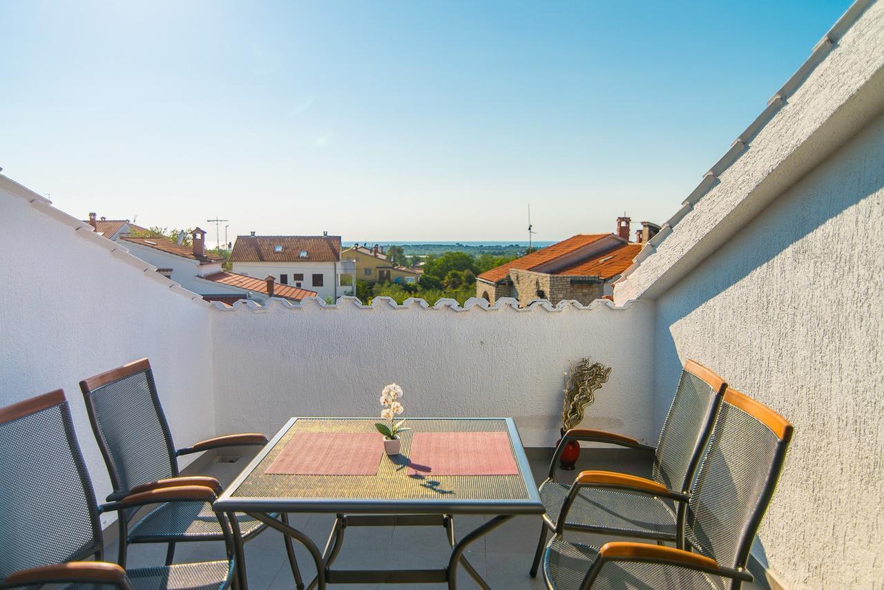 Apartments Dino Пореч Экстерьер фото